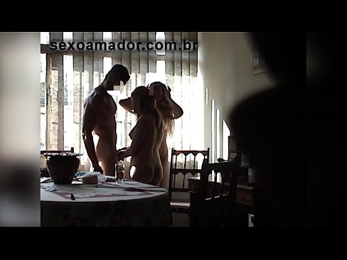 ❤️ Els amics sexuals conviden un home gegant i un trio amb ell Fota a nosaltres ca.hentaidude.ru ❌