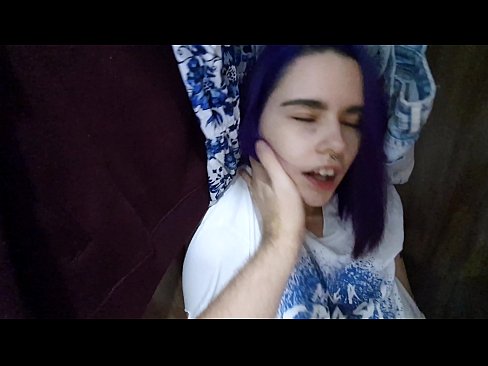 ❤️ Vaig trobar la meva germana a l'armari i la vaig ajudar a correr-se Fota a nosaltres ca.hentaidude.ru ❌