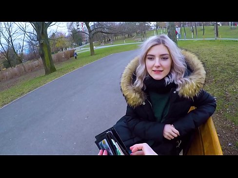 ❤️ Empassa el semen calent d'un desconegut per diners: una mamada al parc d'Eva Elfie Fota a nosaltres ca.hentaidude.ru ❌